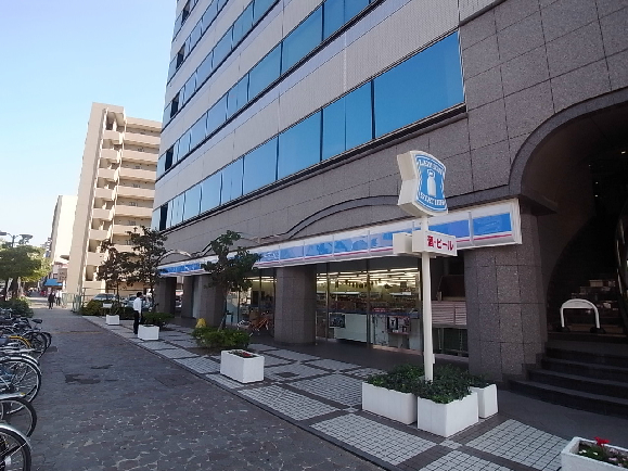 シェソワ東桜 コンビニ