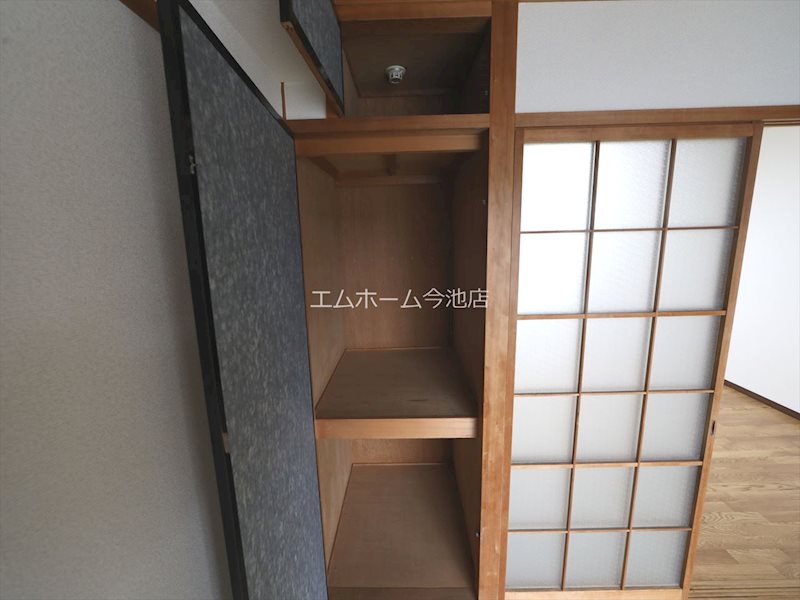 森ハイツ 収納