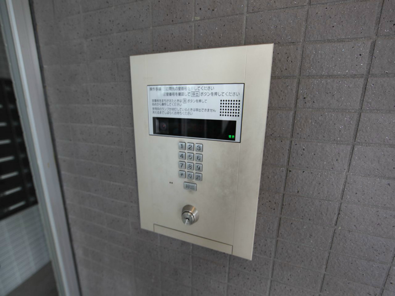 ベレーサ熱田 エントランス