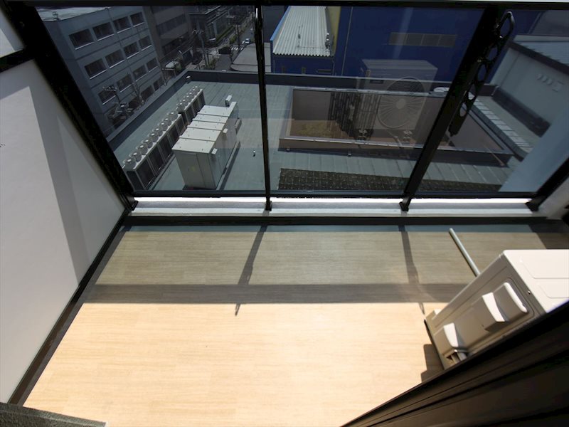 NISSYO BUILDING ベランダ