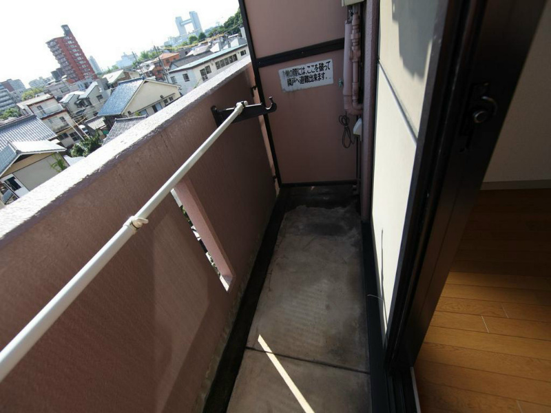 アベニュー神宮 ベランダ