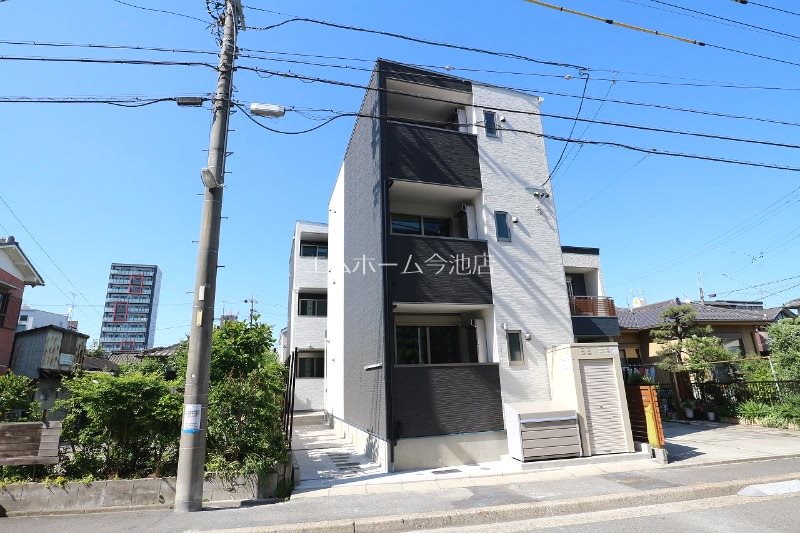 REGALEST東海通 外観