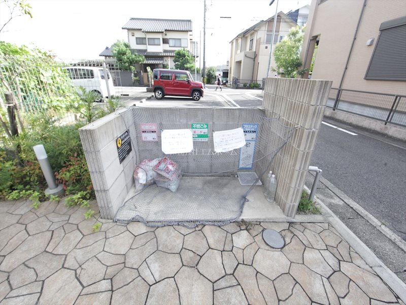 シロノハウス その他