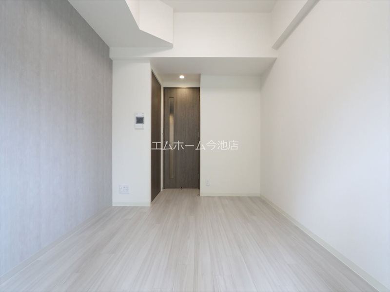 プレサンス広小路通今池 リビング