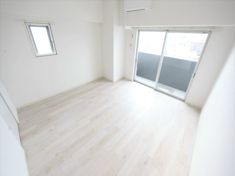 シャルール その他