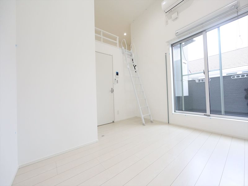 TEODORA 浅間町 ベランダ