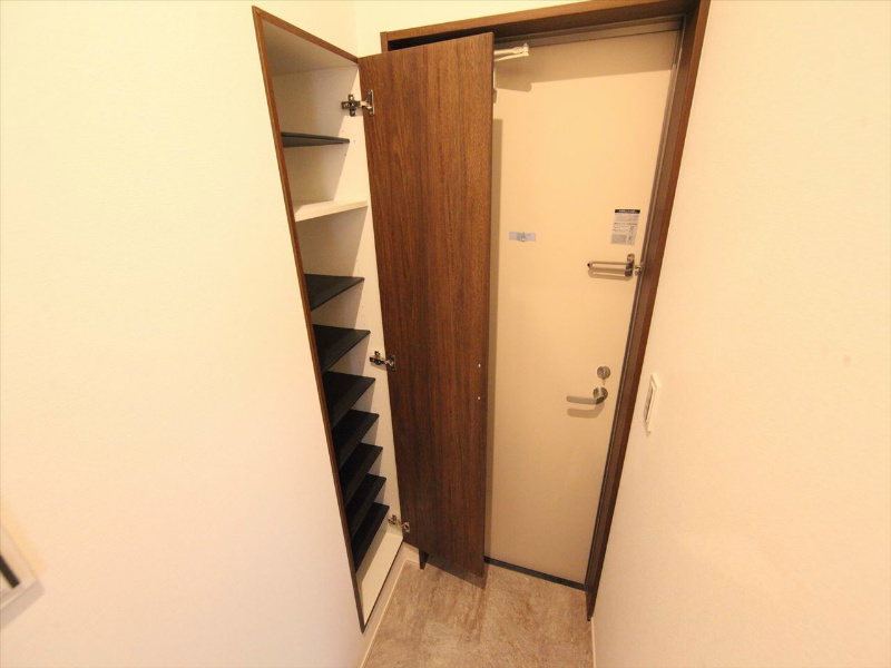 Ｇ－ｓｍａｒｔ笠寺 玄関