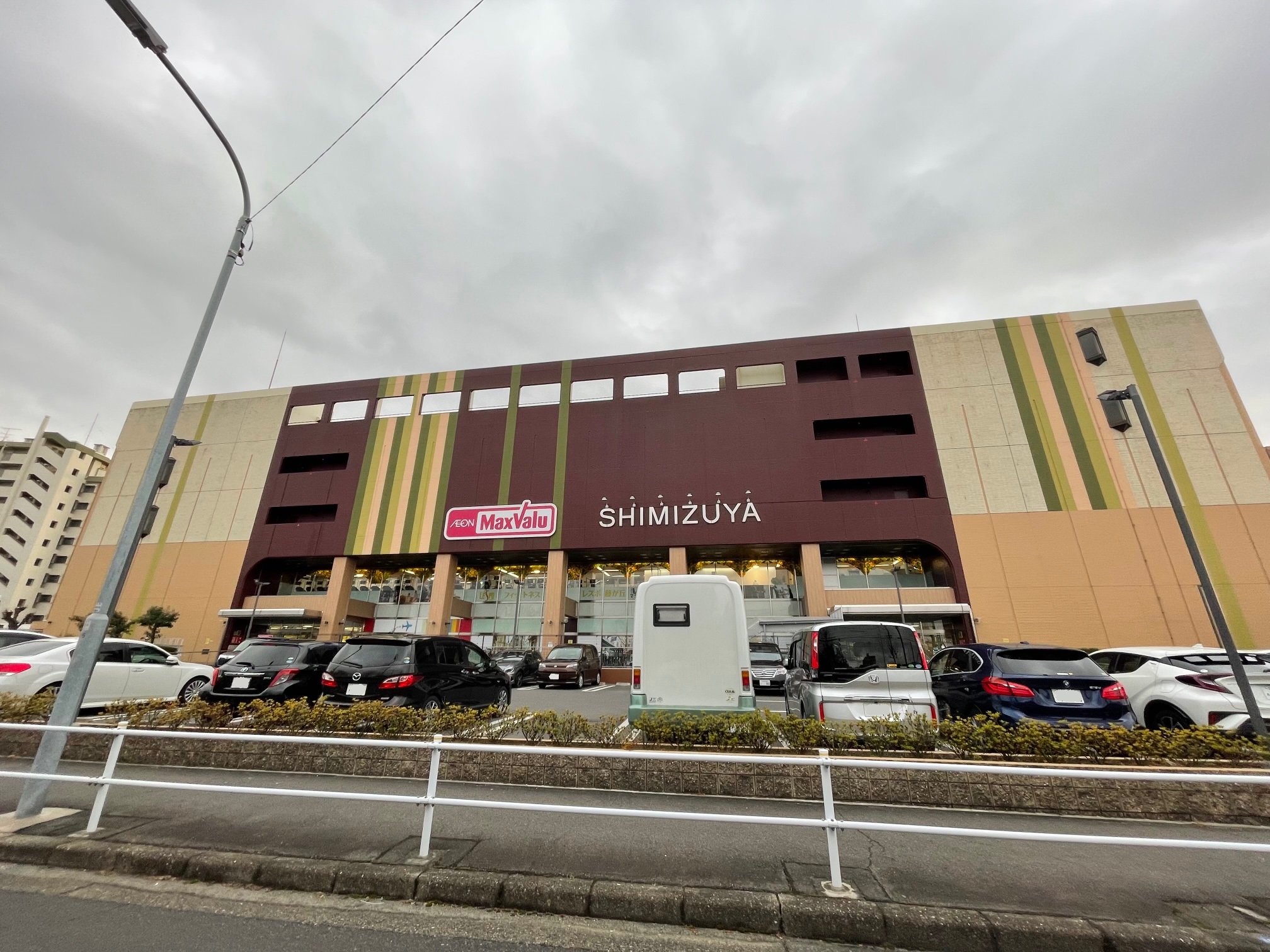 ＣＲＡＳＴＩＮＥ豊が丘 ショッピング施設