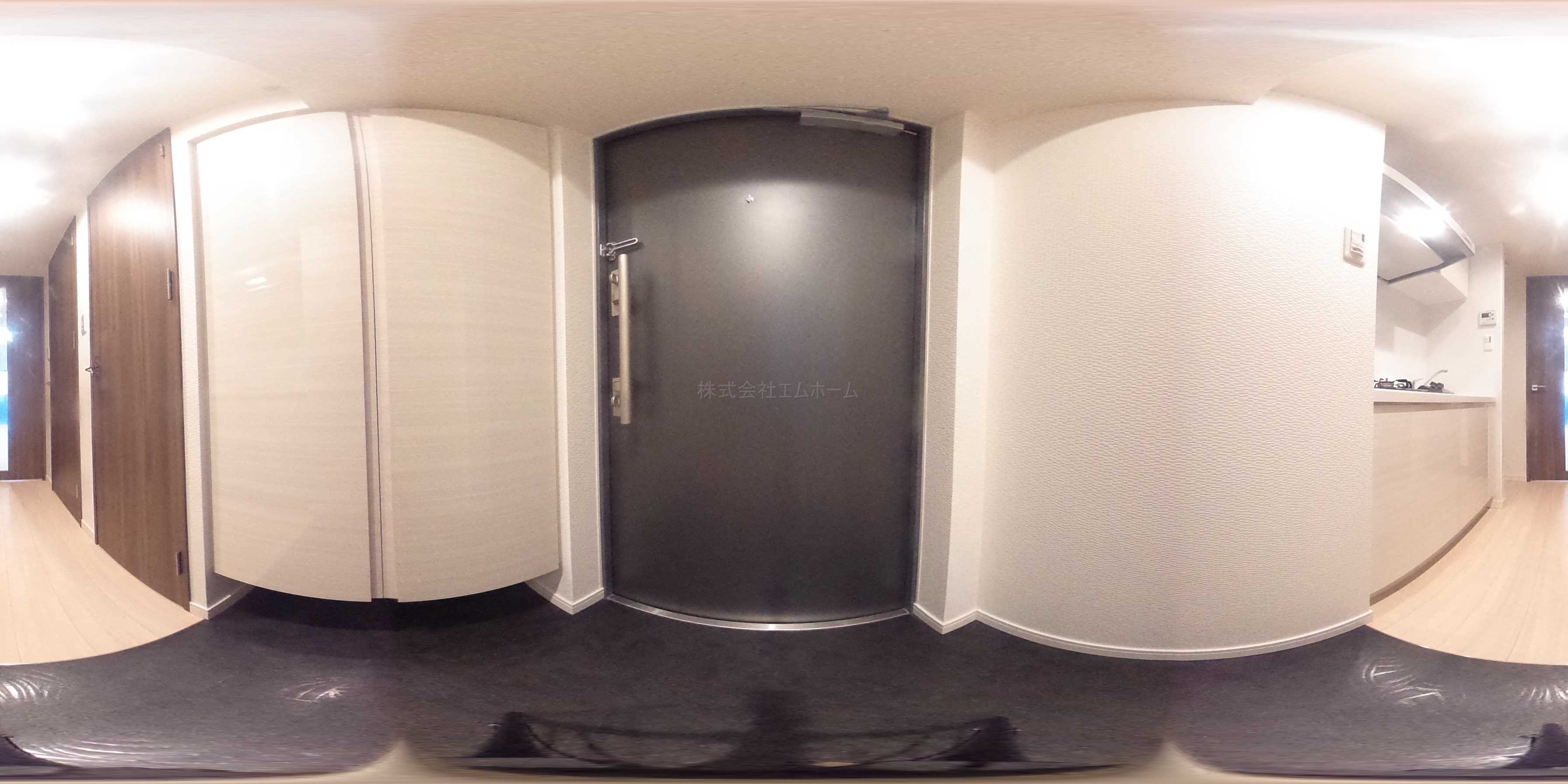 Ｌａ Ｄｏｕｃｅｕｒ志賀本通II 玄関