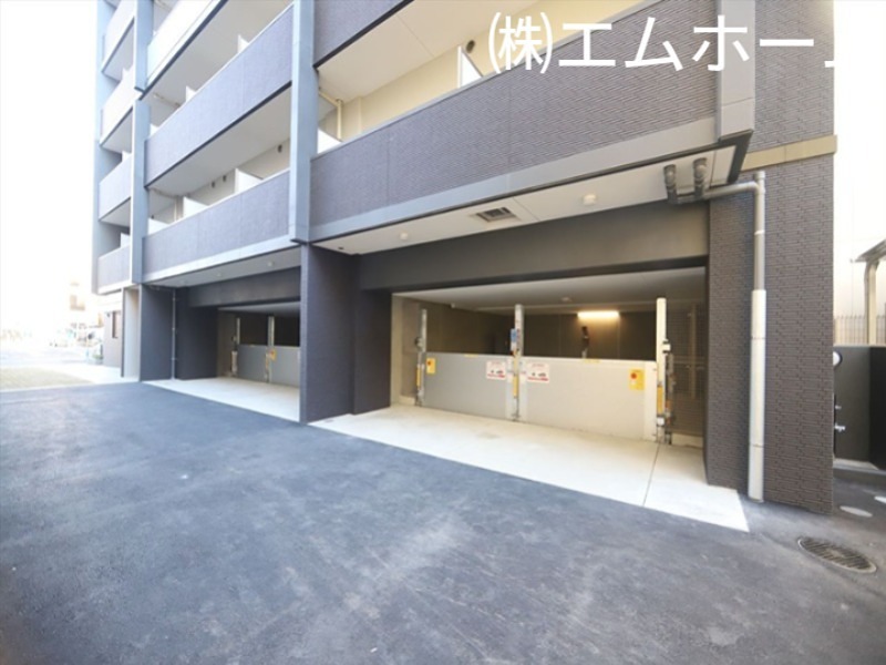 エスリード金山ル・グラン 駐車場