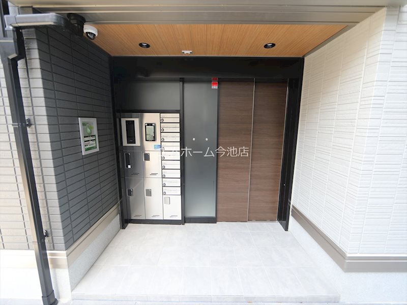 セレスティア苗代 エントランス