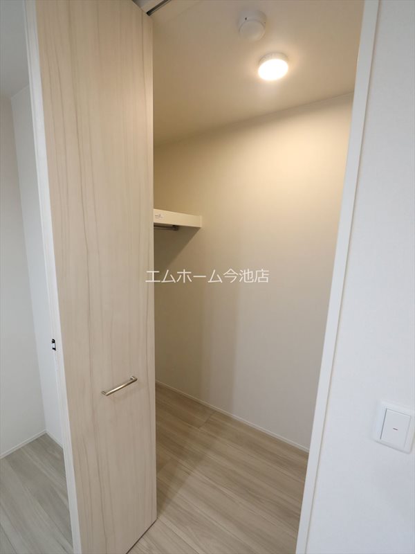 セレスティア苗代 収納