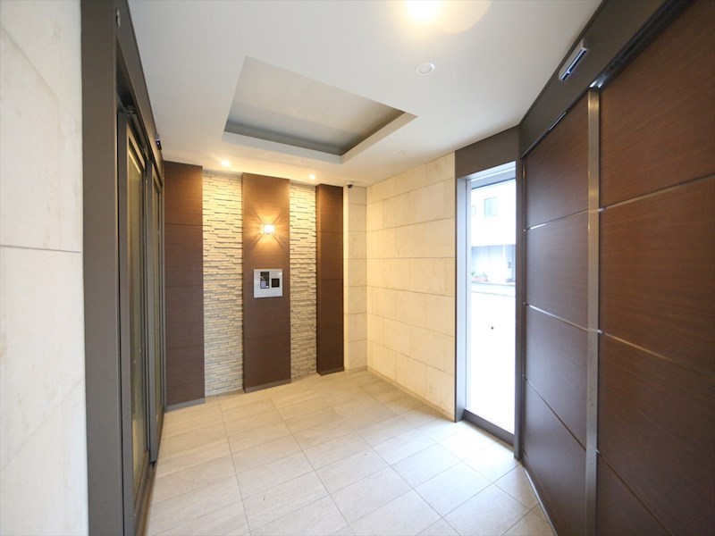 ＲＥＳＩＤＥＮＣＥ　ＴＡＣＨＩＢＡＮＡ エントランス