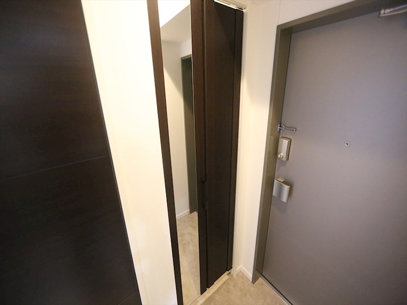 ＲＥＳＩＤＥＮＣＥ　ＴＡＣＨＩＢＡＮＡ 玄関