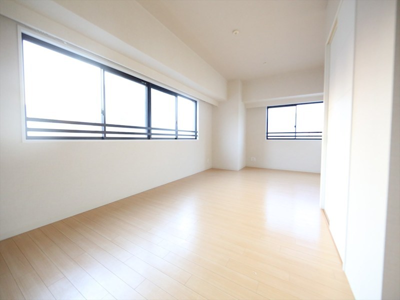 ＹＺ　ｍａｈｏｒｏｂａ リビング