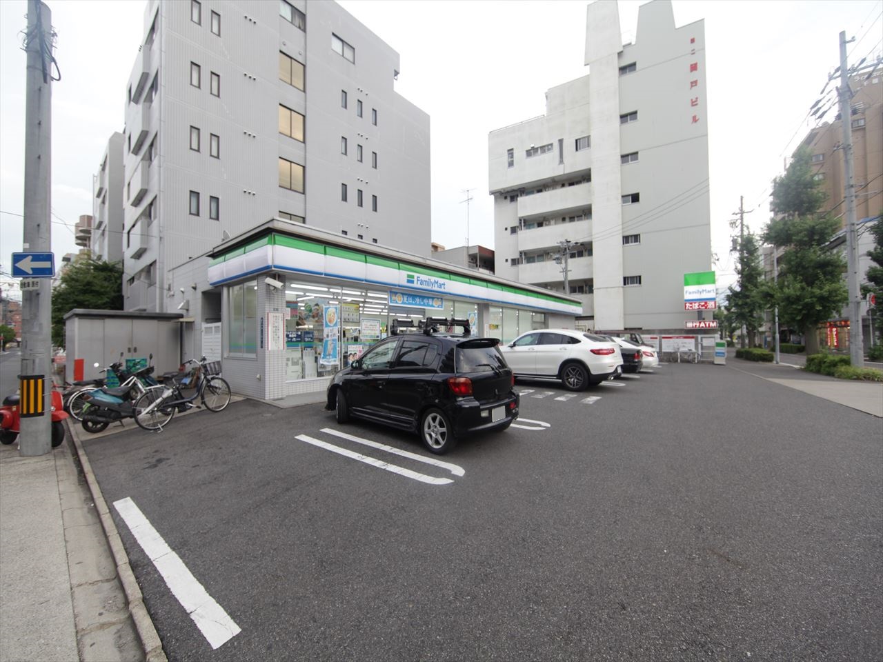 アールズコート千種イースト コンビニ