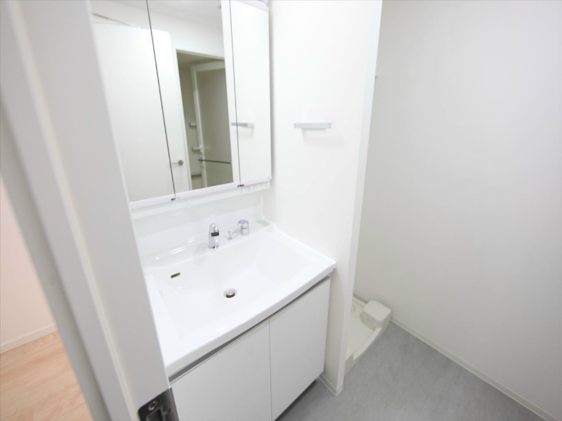 CORNES HOUSE NAGOYA（コーンズハウスナゴヤ） 洗面所