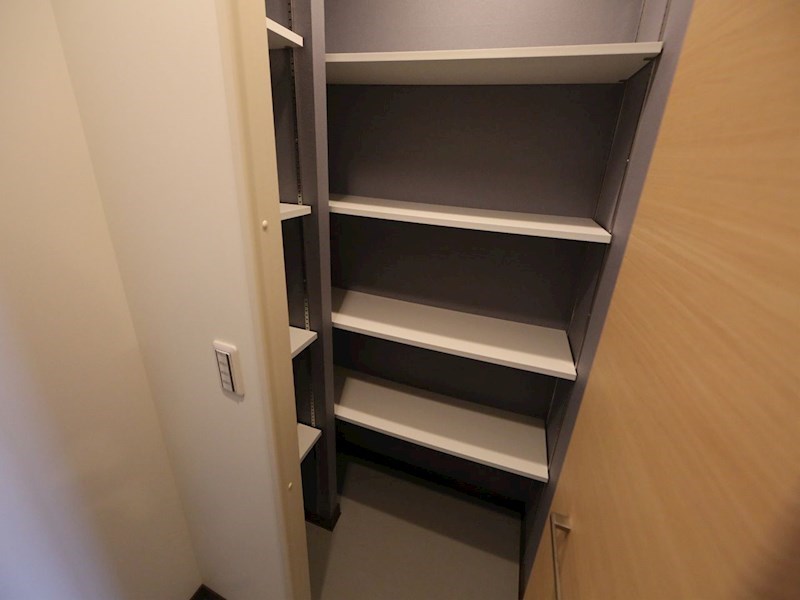 Ｎａｐａｒｔｍｅｎｔ（Ｎアパートメント） 玄関