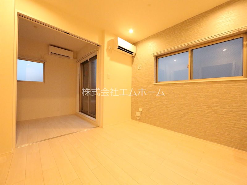 ＡＲＩＡ東宿町 リビング
