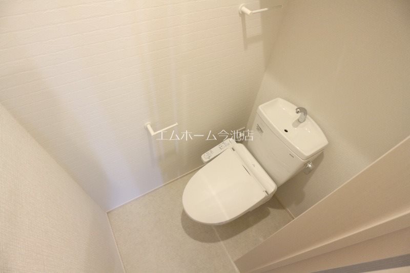 GRANDTIC RELIEF トイレ