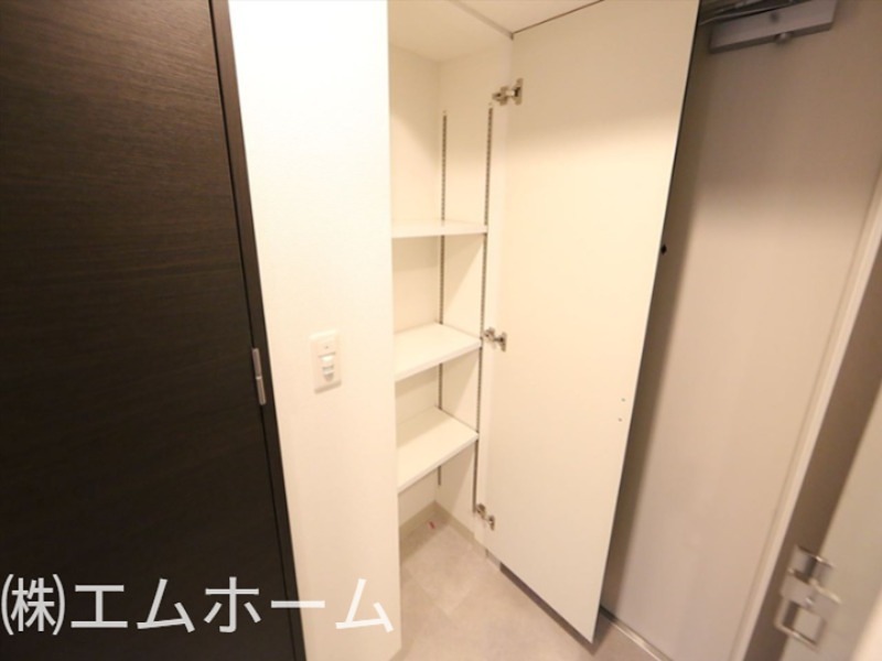エステムコート名古屋セントリア 玄関