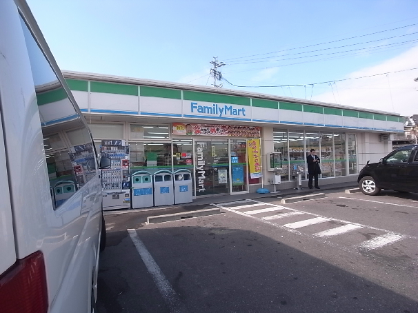 ＡＲＩＡ東宿町 コンビニ