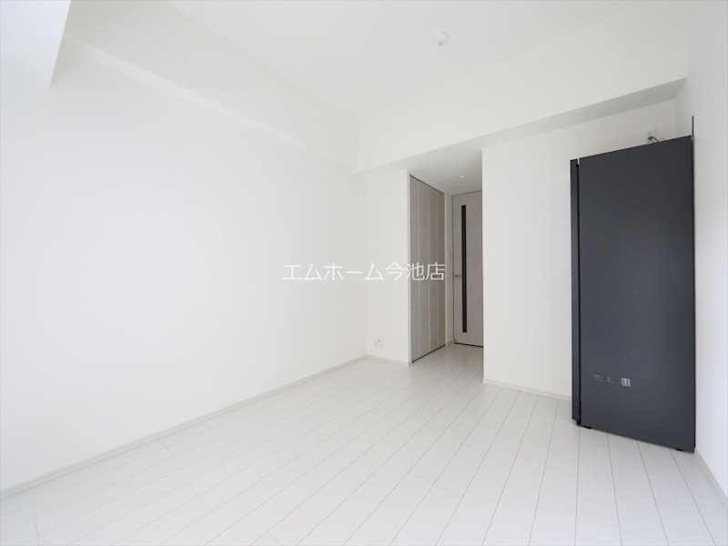 S-RESIDENCE高岳駅前awake リビング