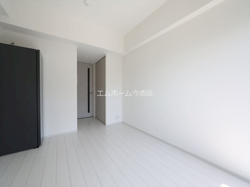 S-RESIDENCE高岳駅前awake リビング