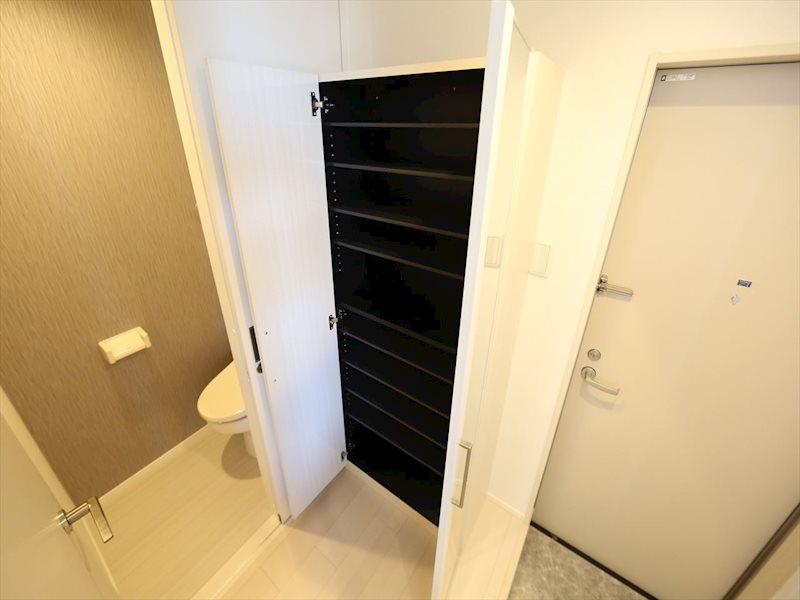 クレインハイツ本陣 玄関