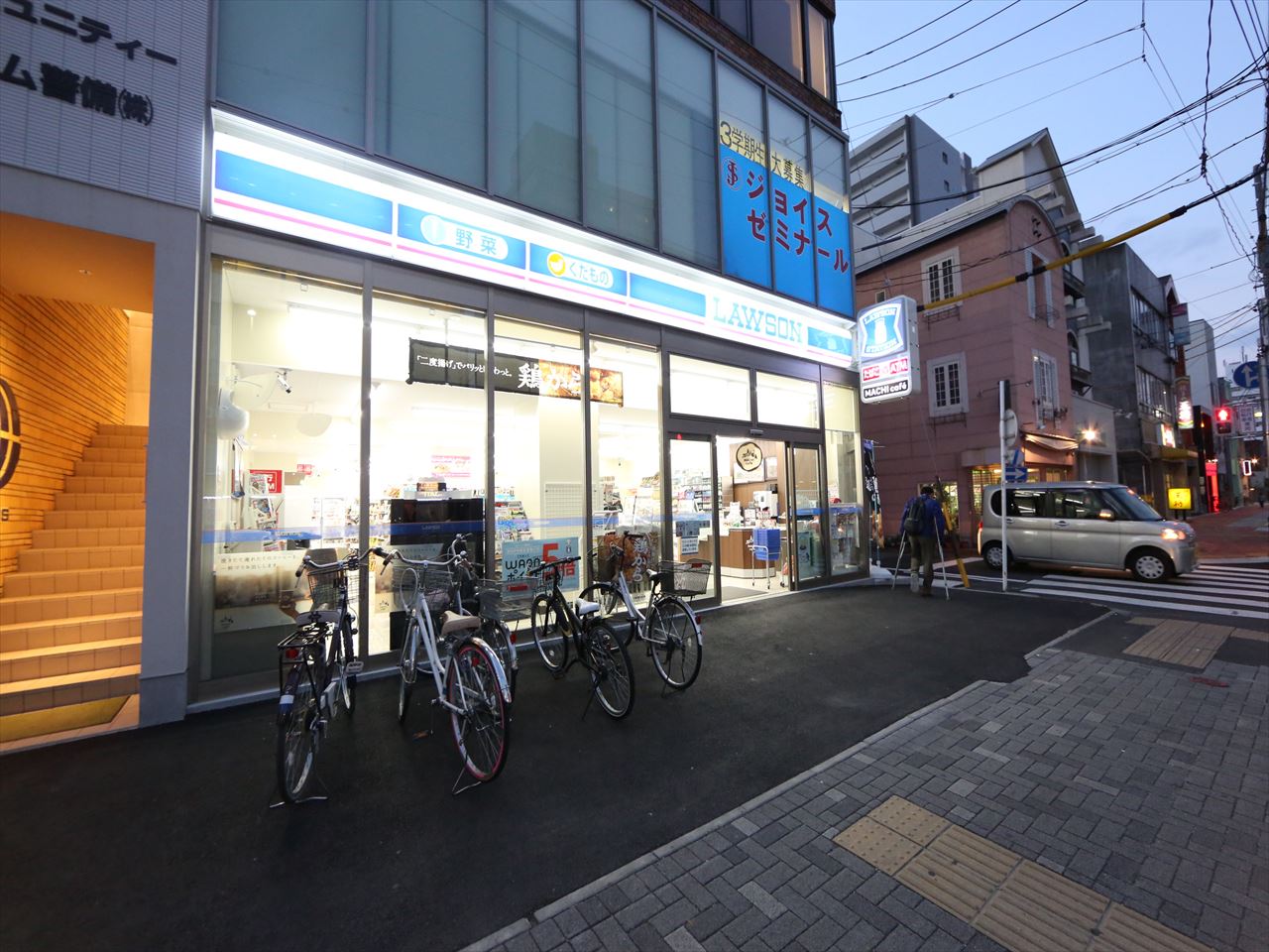Ａｒｃａ Ｕｒｂａｎａ上飯田 コンビニ