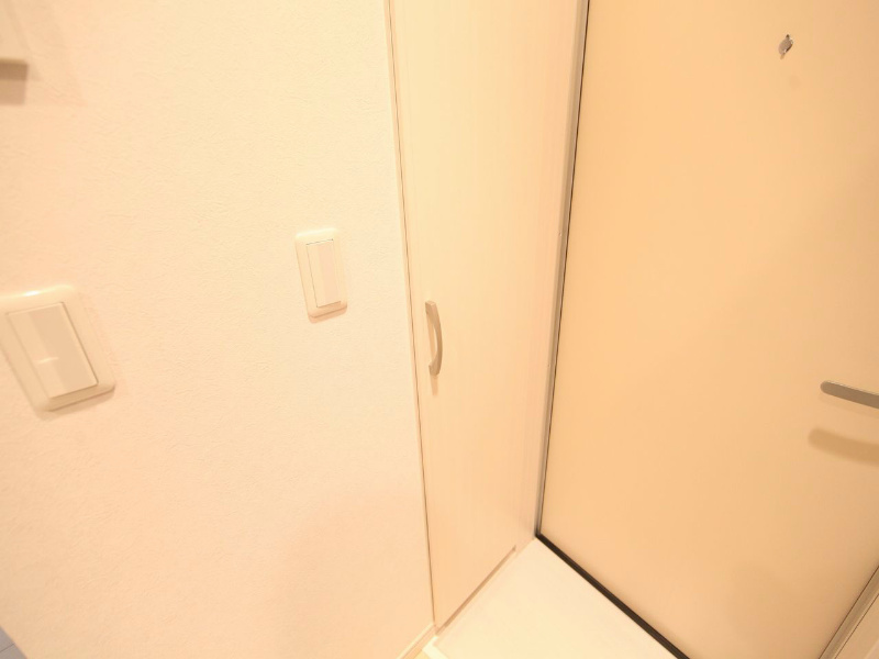 プルミエール 玄関