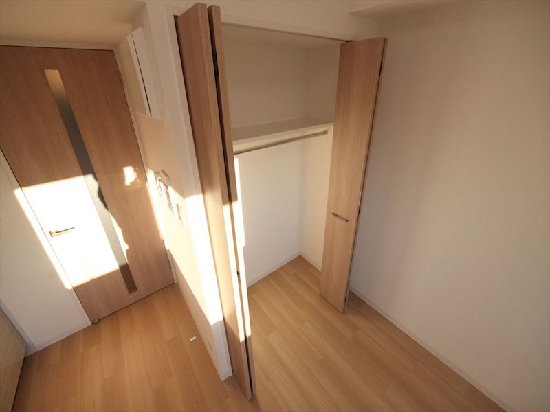 プログレッソ八田 収納