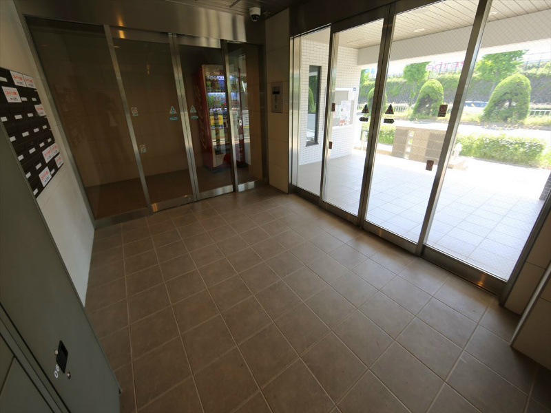 ピーステン名駅南 エントランス