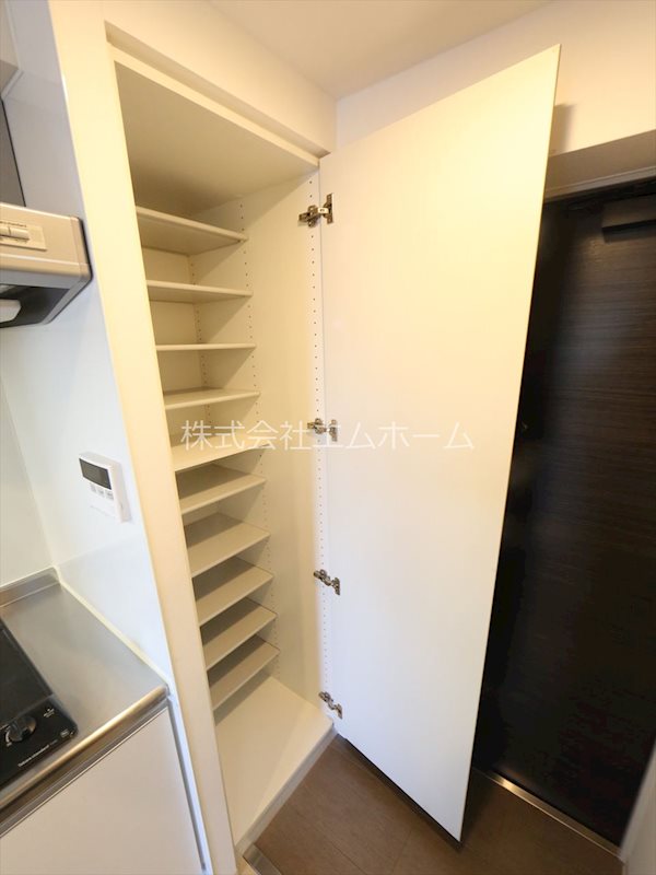 パルティール浅間町 玄関