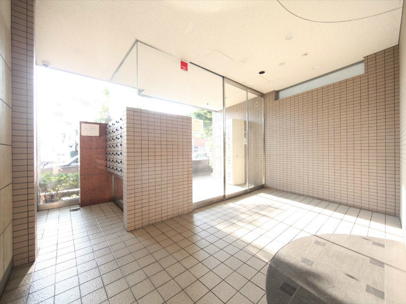 ルトゥール エントランス