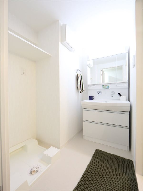 モンテーニュ名駅 洗面所