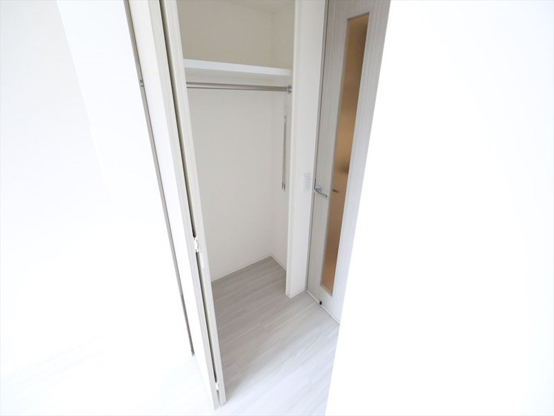 メイクス矢場町II 収納