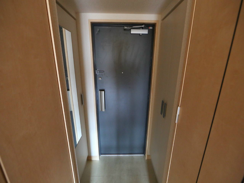 プレサンス名古屋駅前ヴェルロード 玄関
