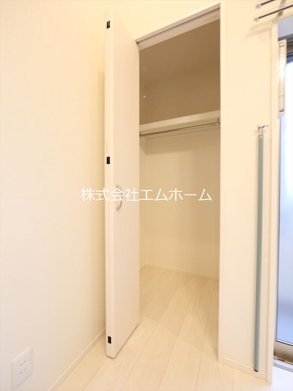 ハーモニーテラス大宝II 収納