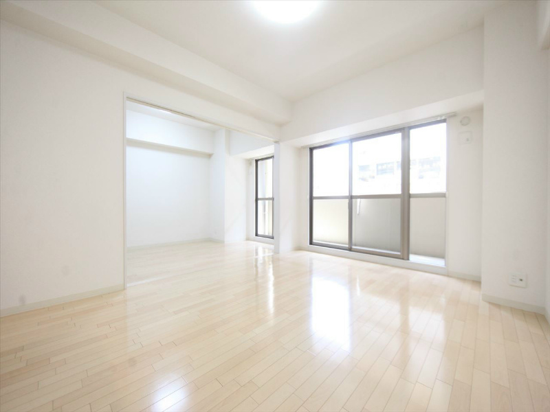 ラトゥール代官町 ベランダ