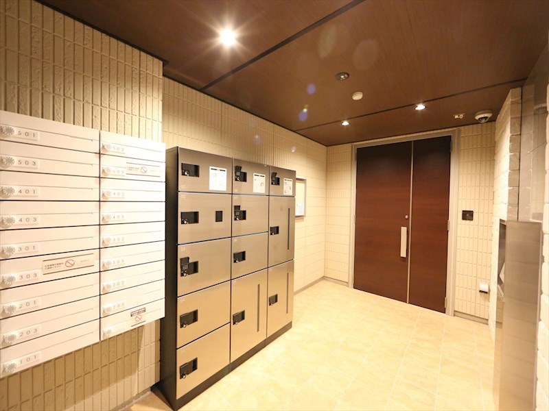 ヴェルム東別院 エントランス