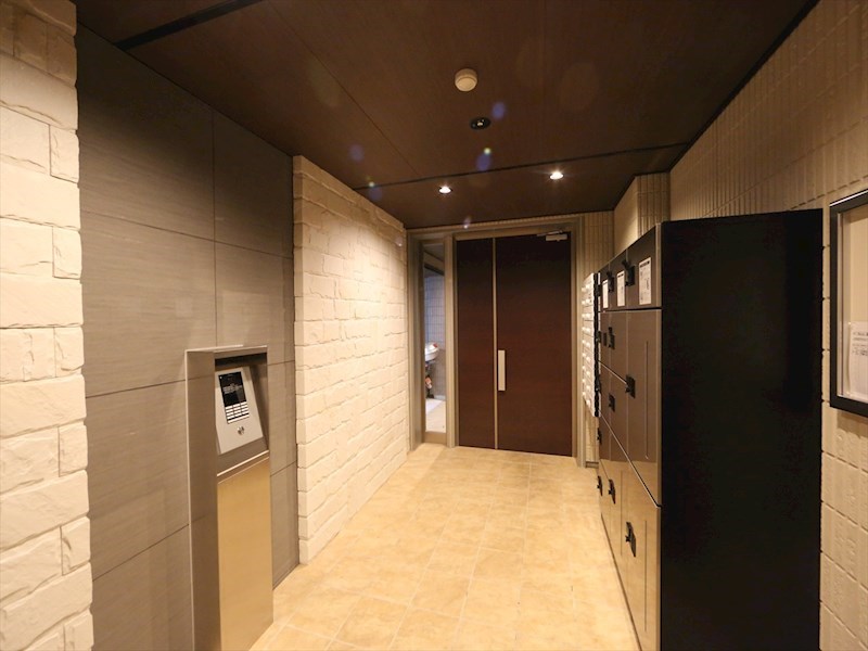 ヴェルム東別院 エントランス