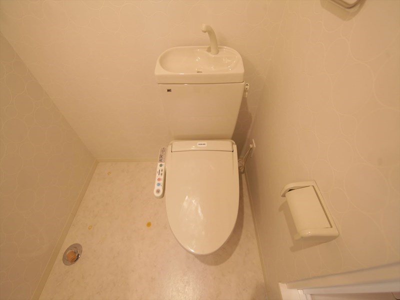 ＣａｓａＡｖｅｎｕｅＴｓｕｒｕｍａｉ トイレ