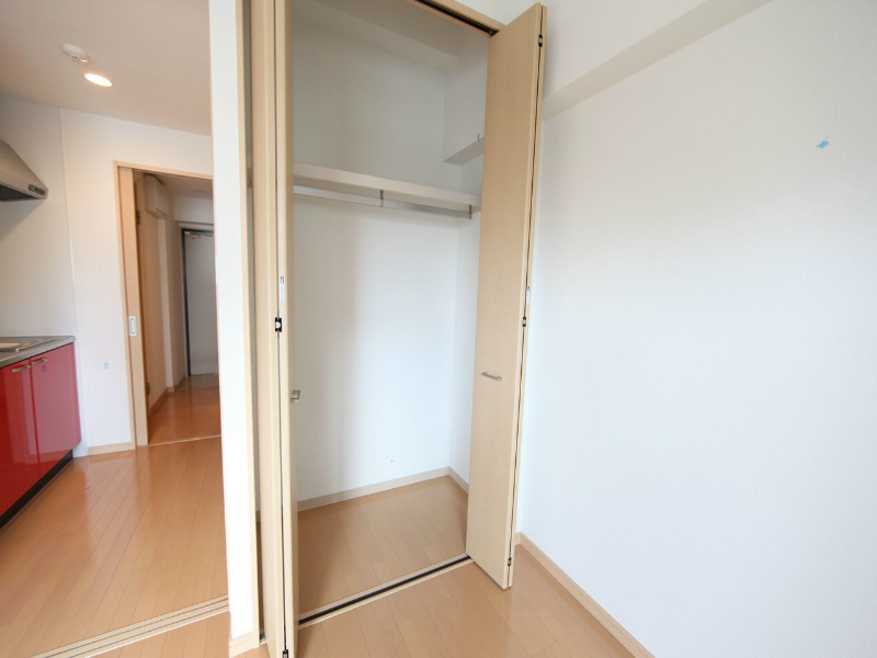 エスポアール泉 収納