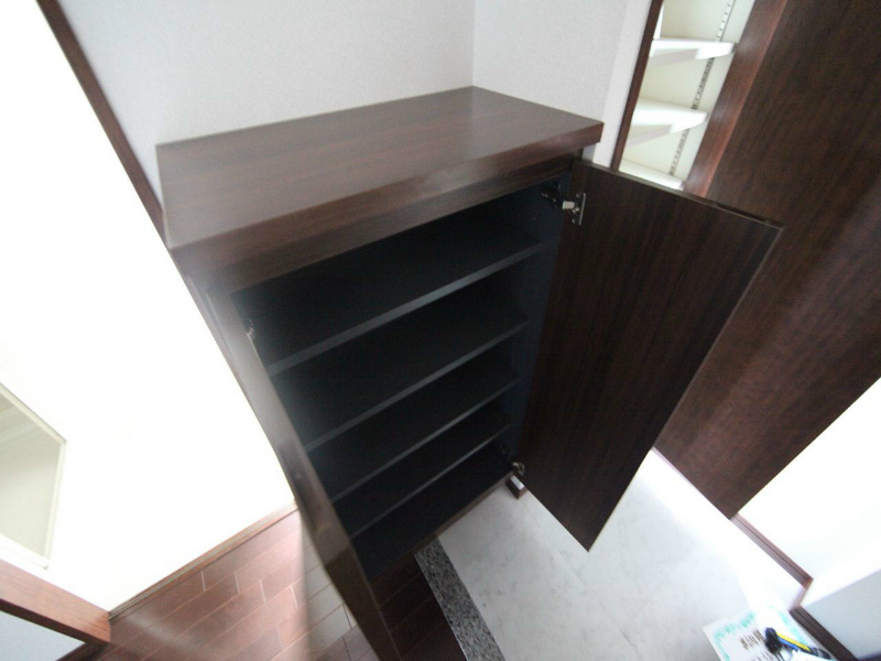 ＡＨマンション泉 玄関