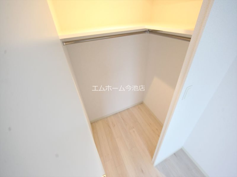 シャルール 収納