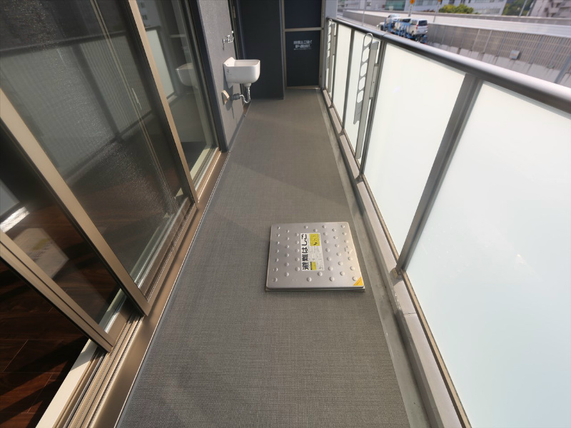 プレサンスロジェ高岳駅前 ベランダ