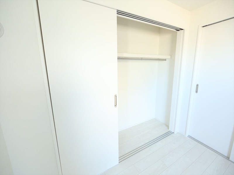ボヌール栄生 収納