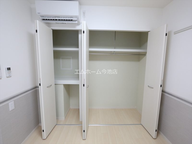 プレミアムコート新栄 収納