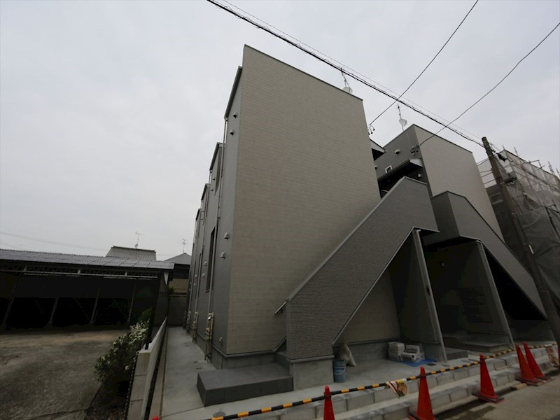 ｔｒｅｓ五女子 外観